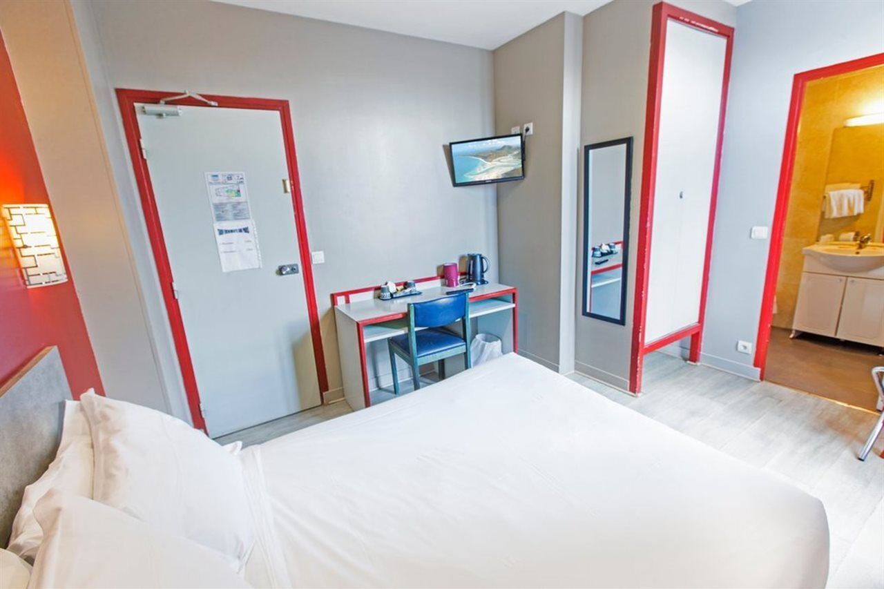 Hipotel Paris Belgrand Mairie Du 20Eme Exterior photo